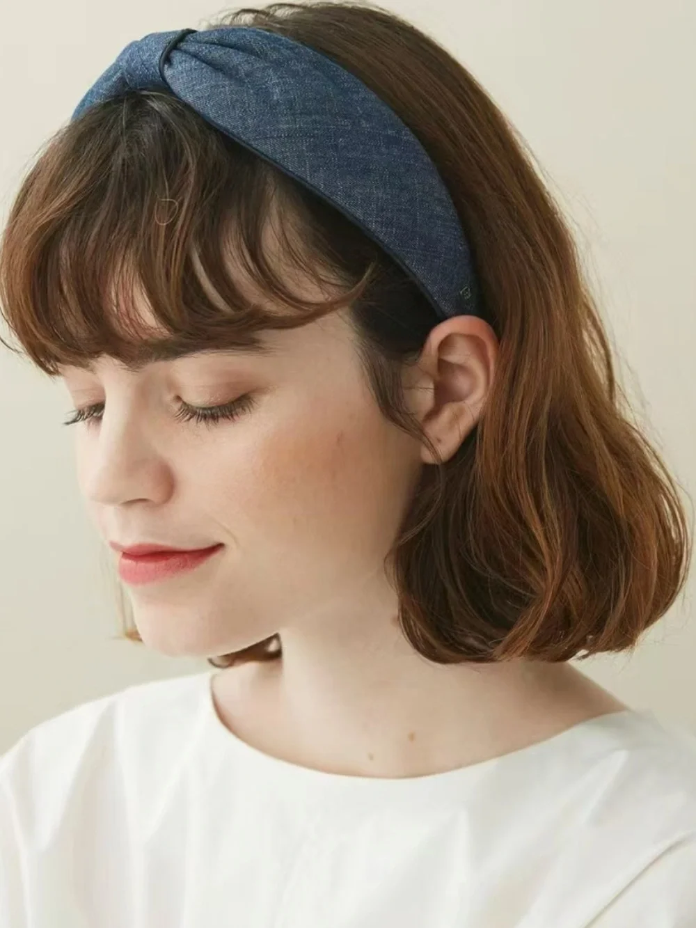 Alexandre de Paris headband - Picture 2 of 8